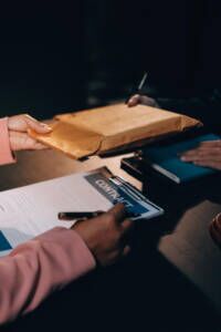 export shipping documents UK Notary